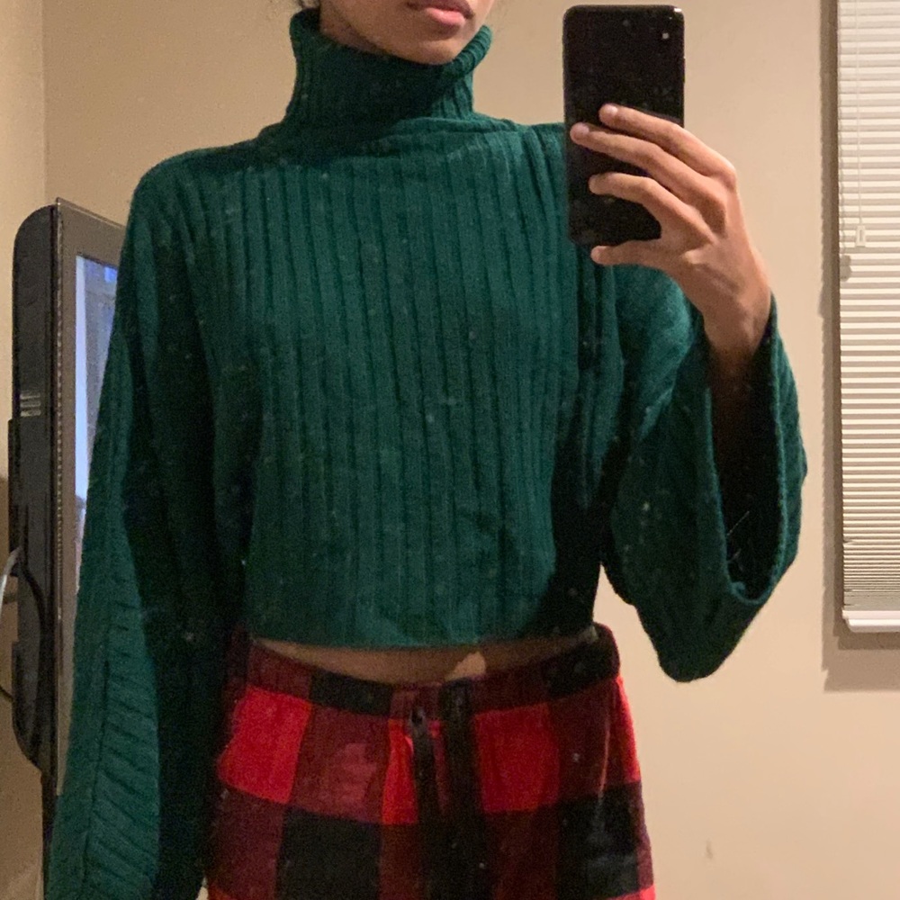 pretty little thing turtleneck